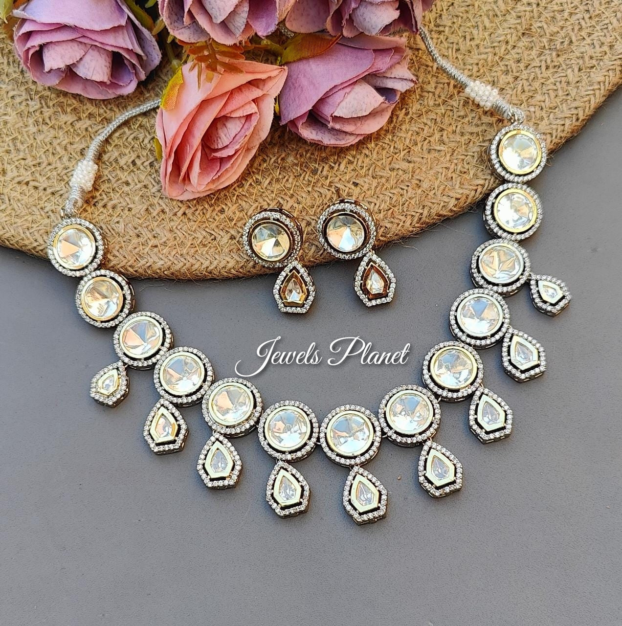 Nora Uncut Kundan Set