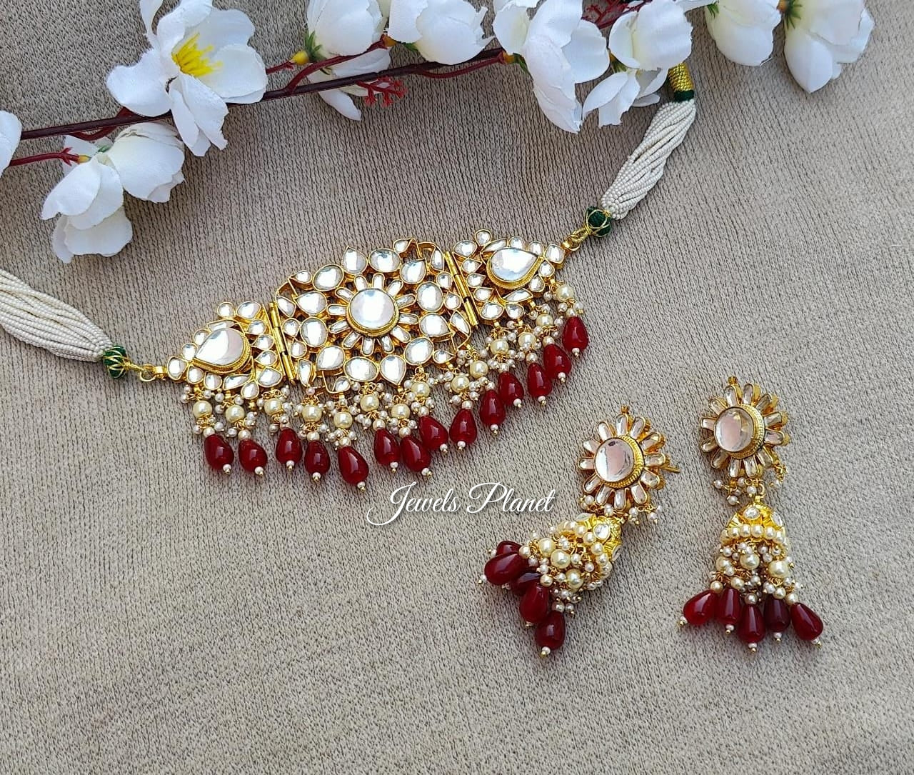 Mereena Pachi Kundan Choker