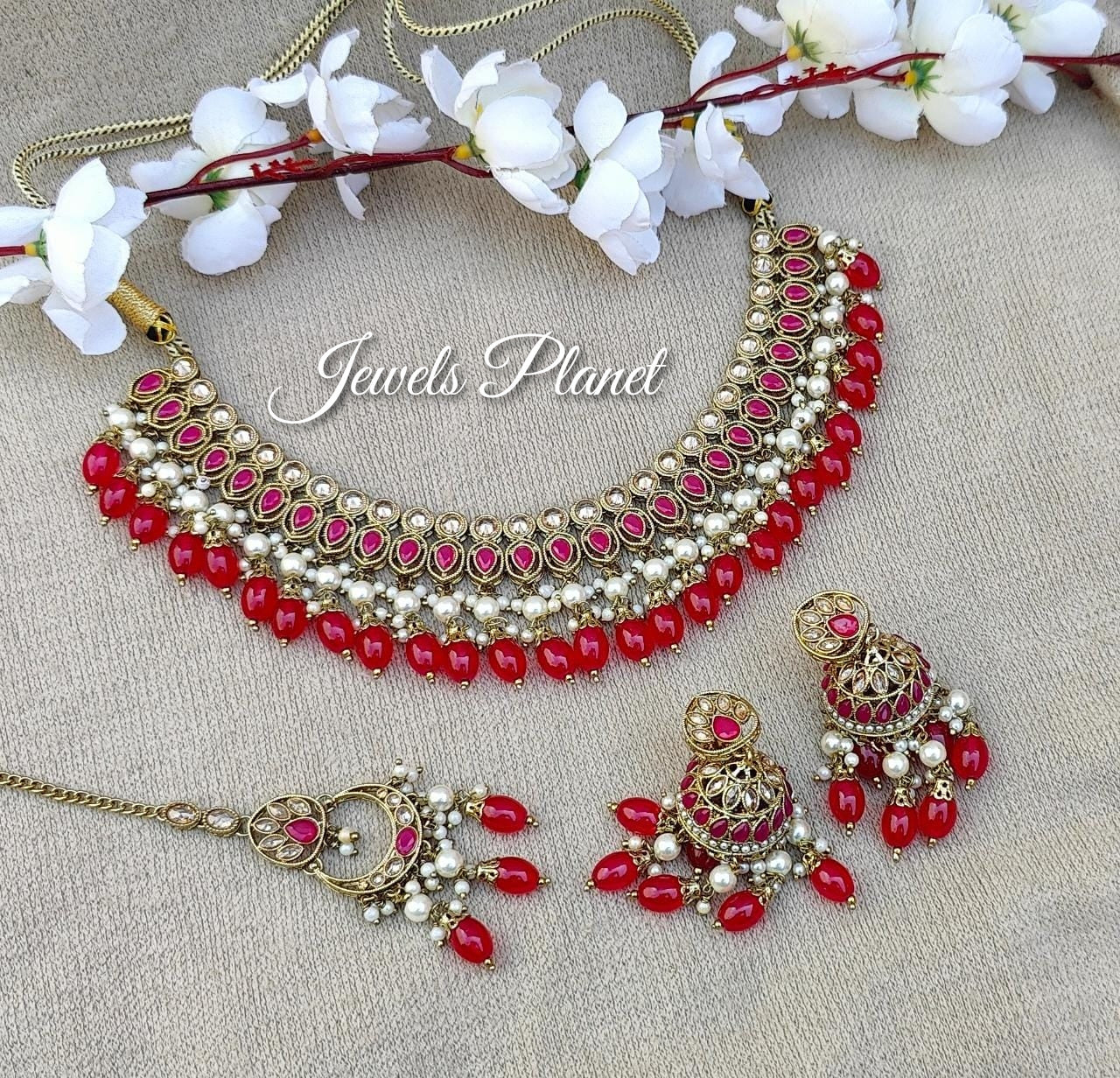 Gauri Polki Necklace Set