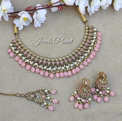 Gauri Polki Necklace Set