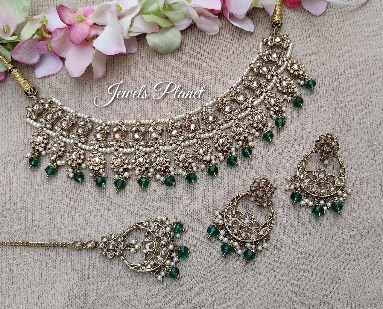 Dhriti Polki Necklace Set