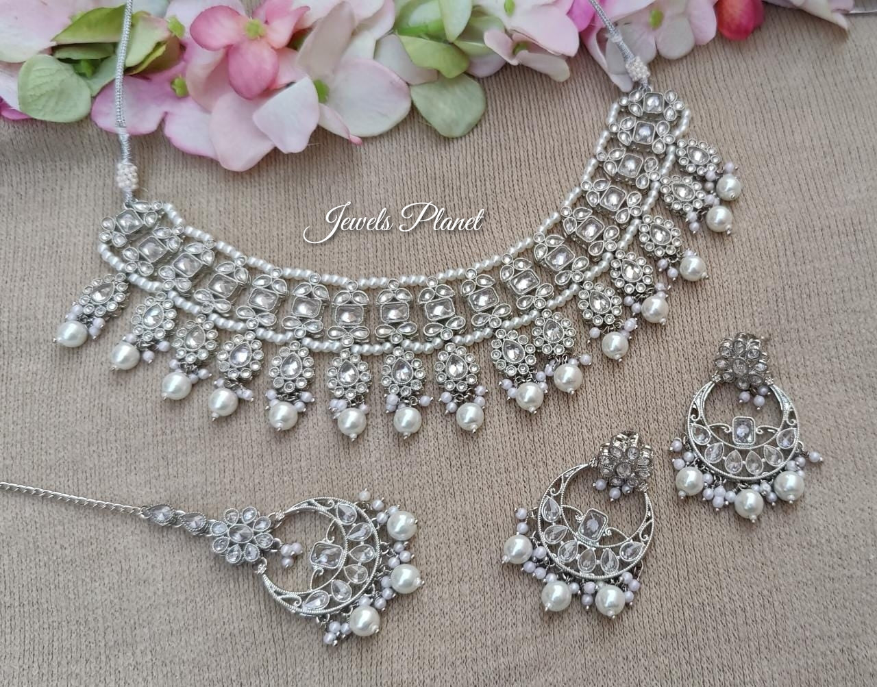 Dhriti Polki Necklace Set