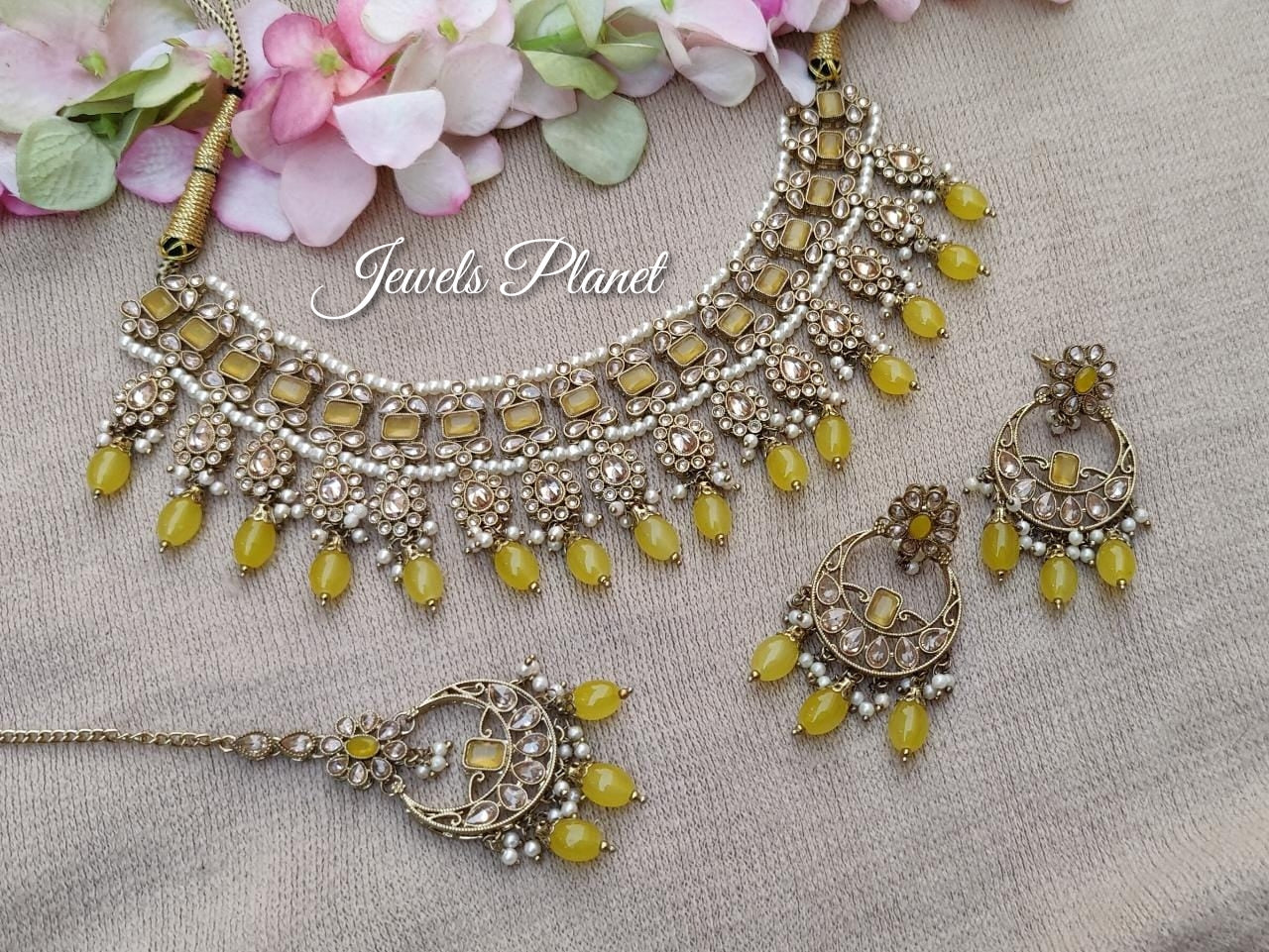 Dhriti Polki Necklace Set