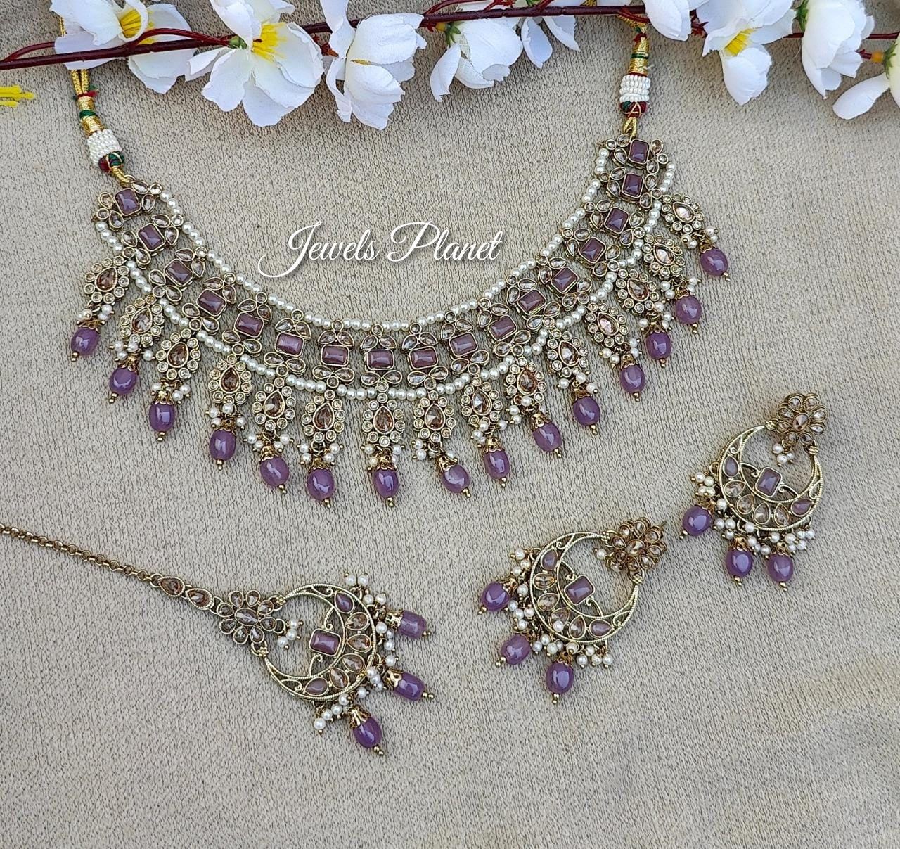 Dhriti Polki Necklace Set