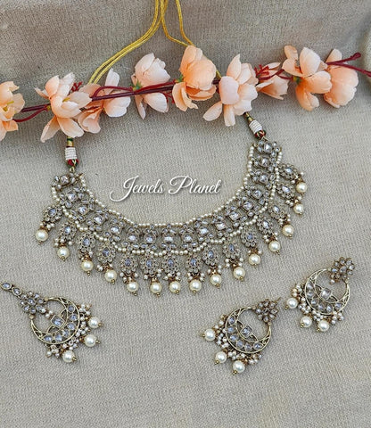 Dhriti Polki Necklace Set