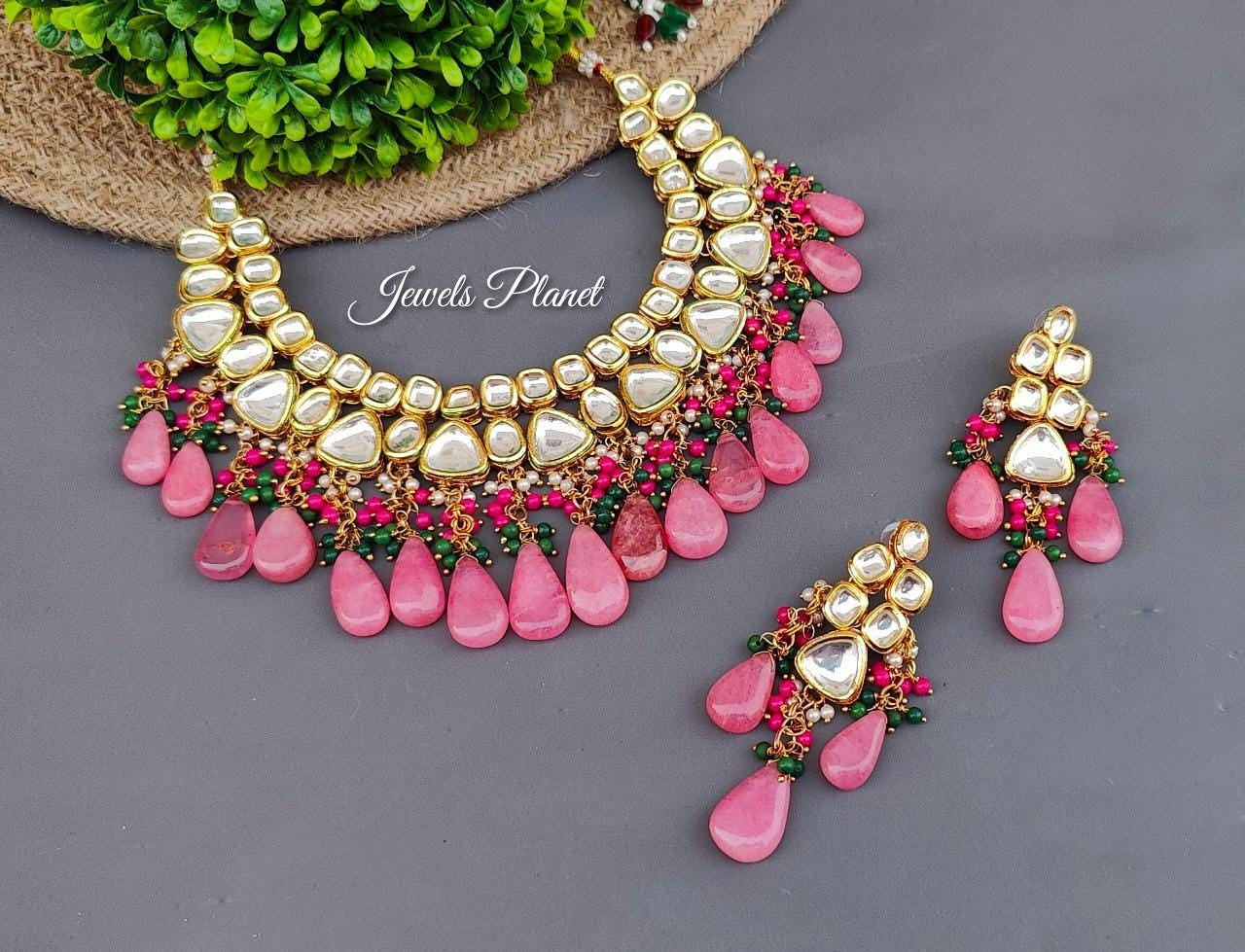 Fariha Kundan Necklace Set