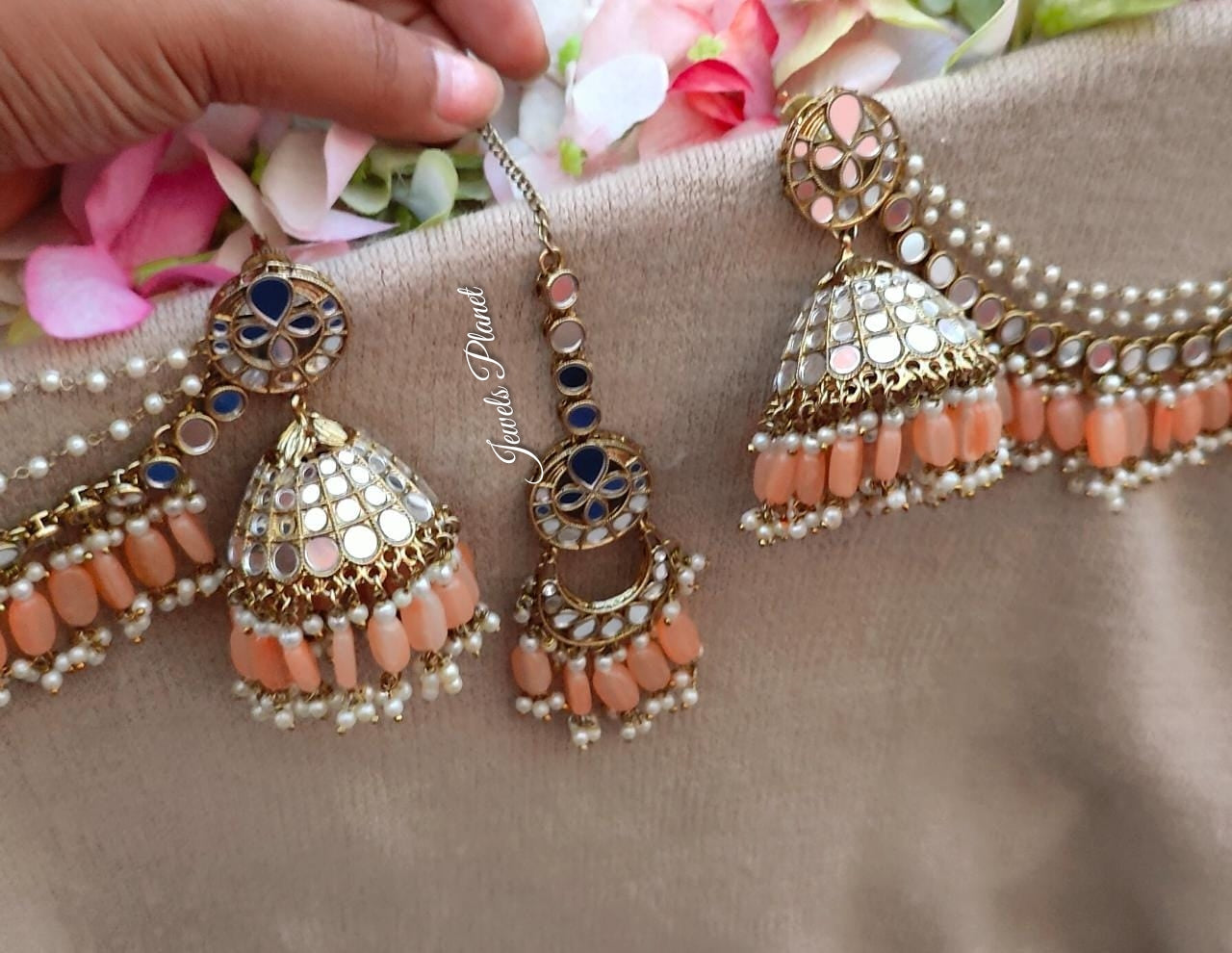 Tulika Mirror Jhumki Tikka