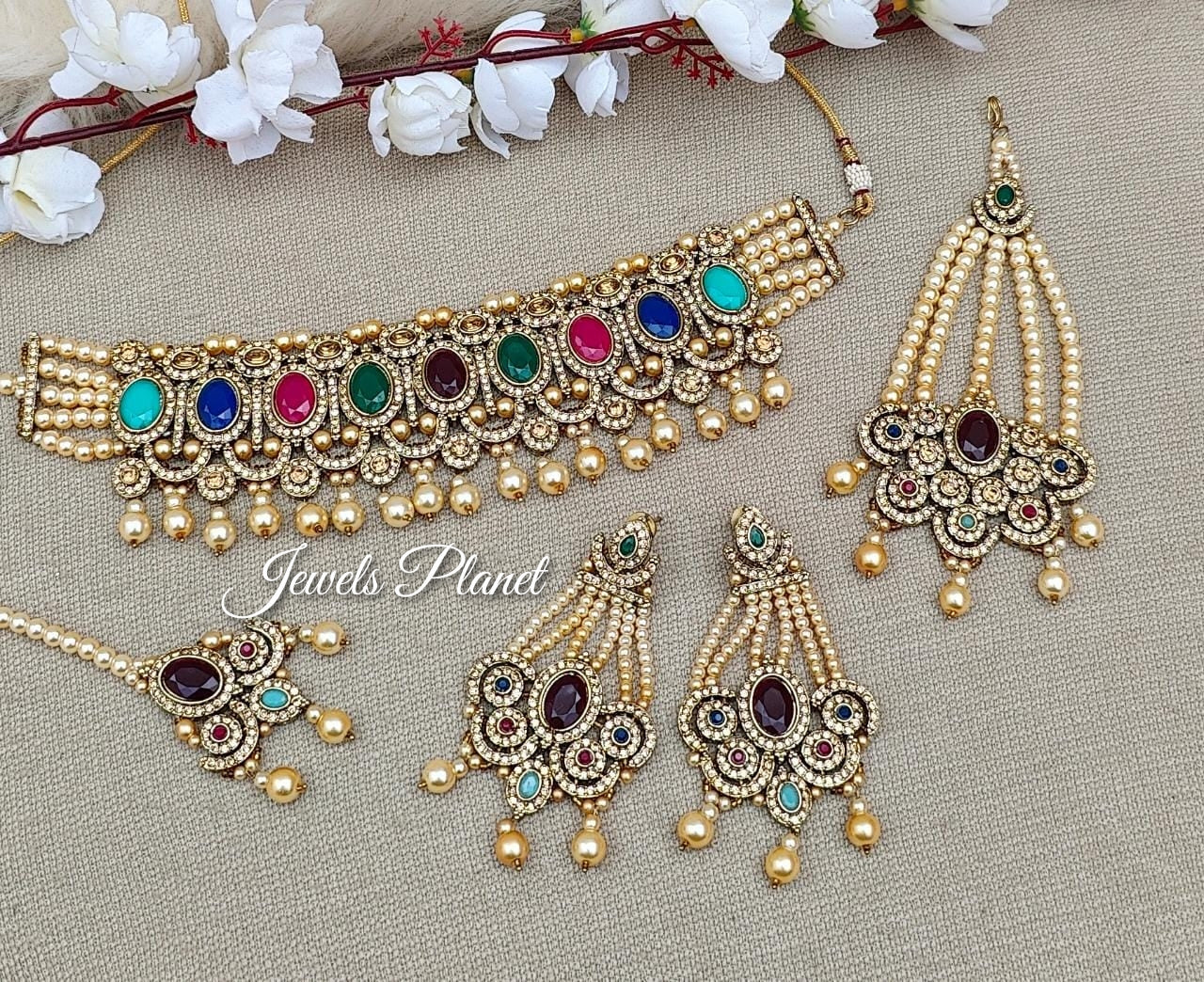 Hafsha Jhumar Choker Set (Gold)