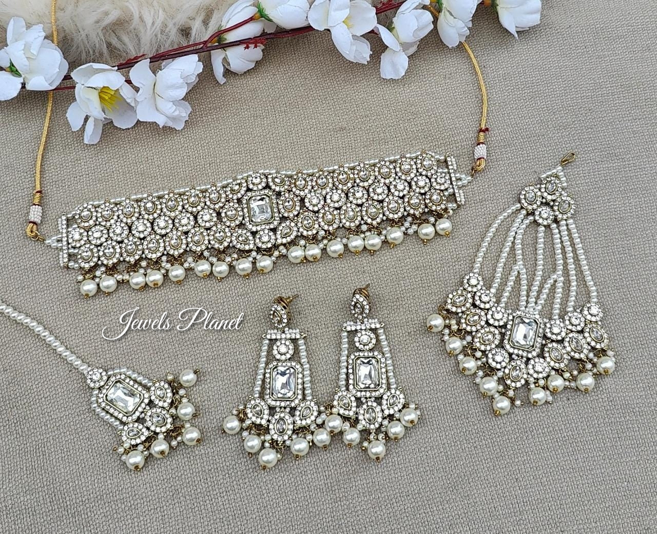 Sami Jhumar Choker Set