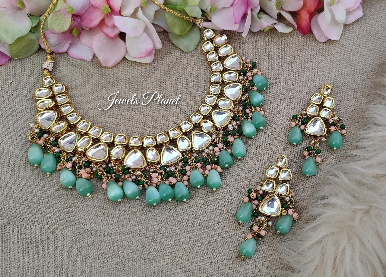 Fariha Kundan Necklace Set