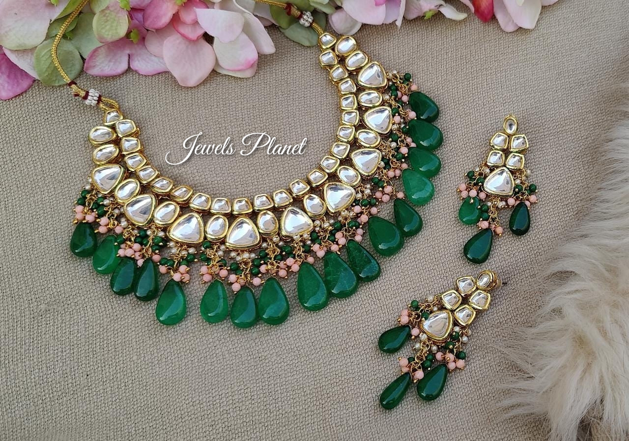 Fariha Kundan Necklace Set