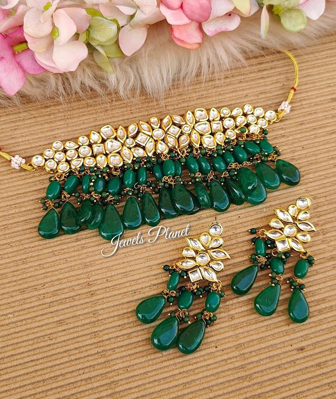 Varuni Kundan Choker