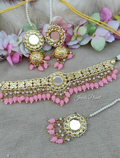 Dhvani Kundan Choker