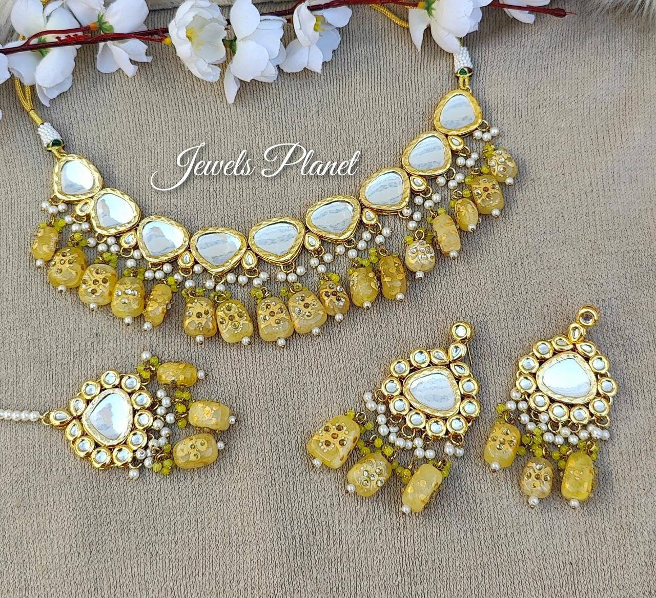 Nidhi Kundan Necklace