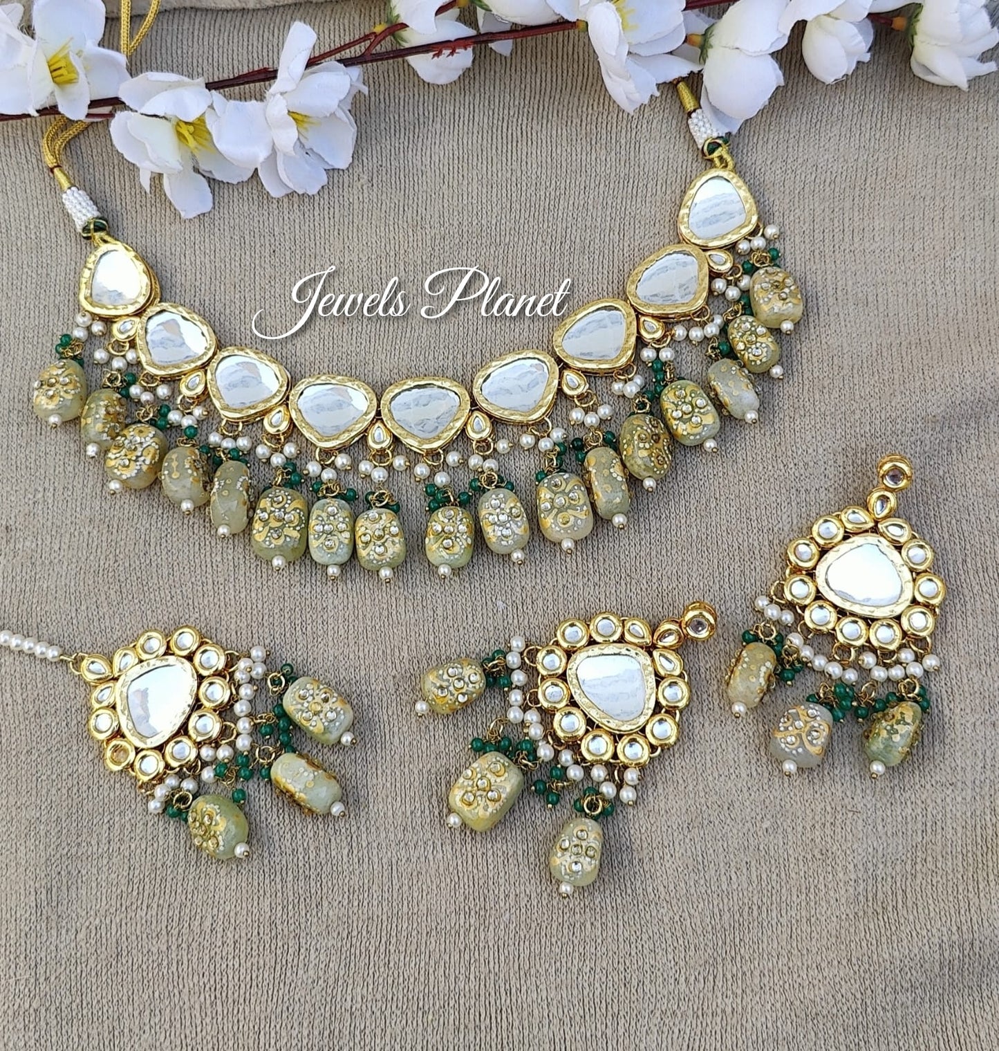 Nidhi Kundan Necklace