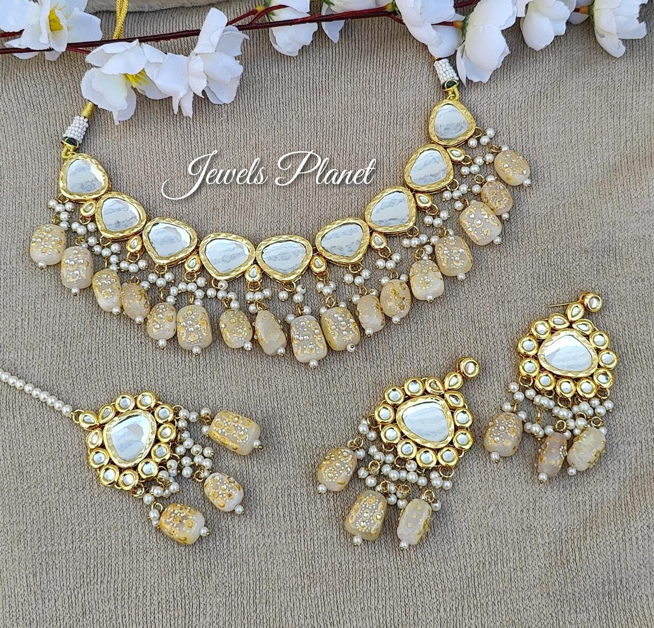 Nidhi Kundan Necklace