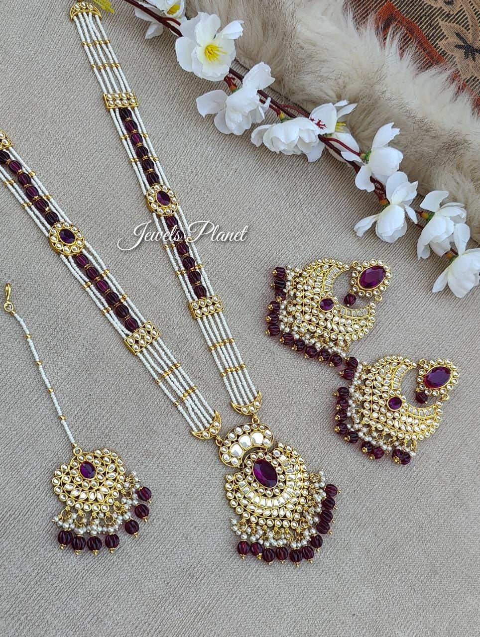 Sufiya Long Necklace