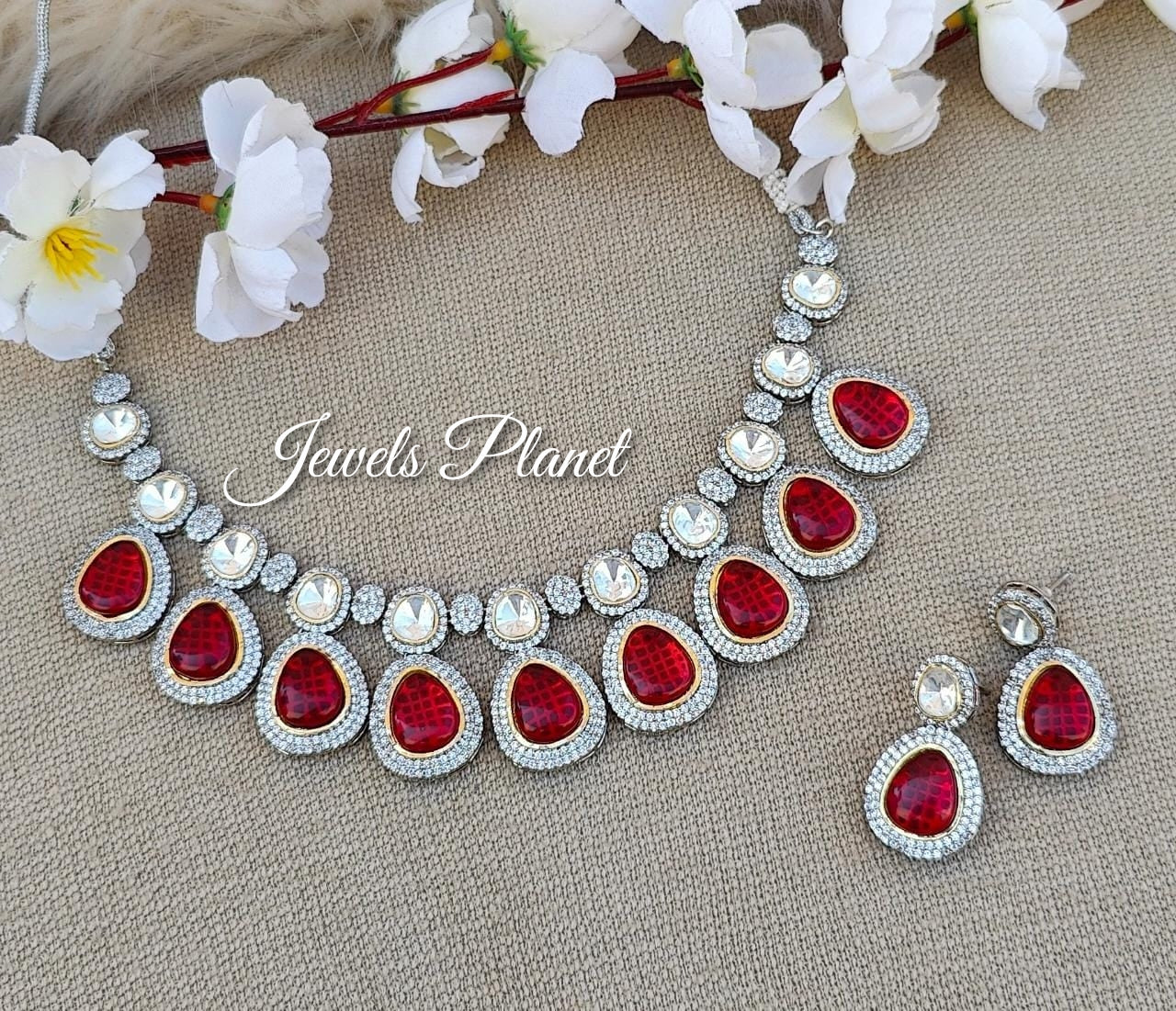 Arsha Uncut Kundan Set