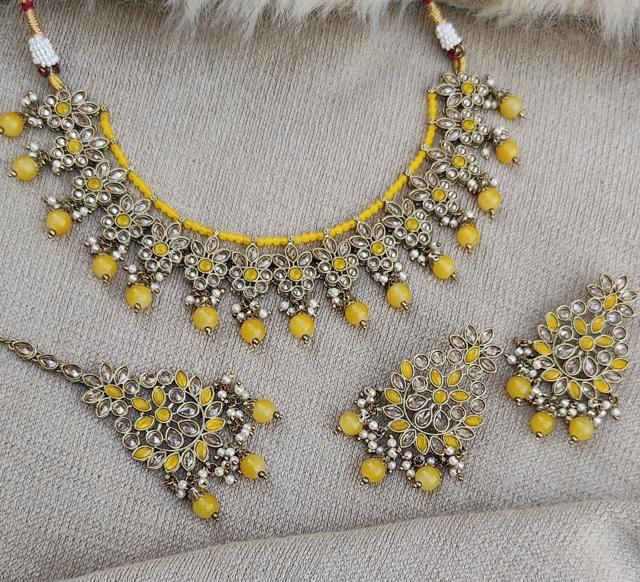 Anjana Necklace Set