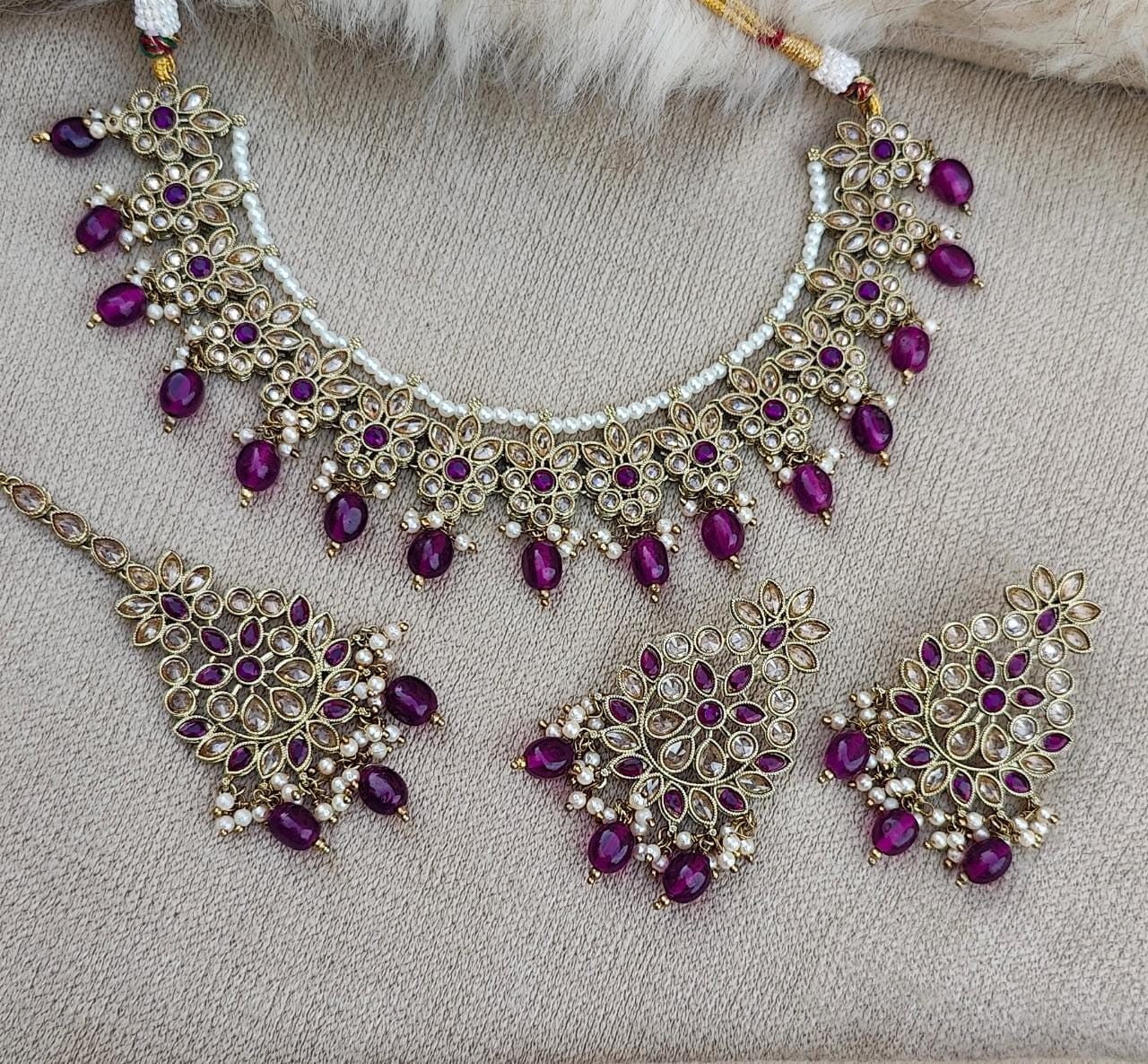 Anjana Necklace Set