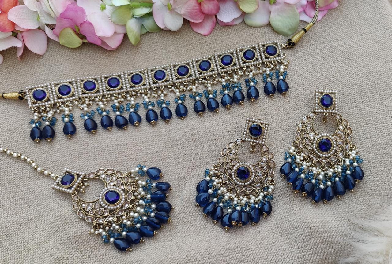 Raavi Polki Choker Set