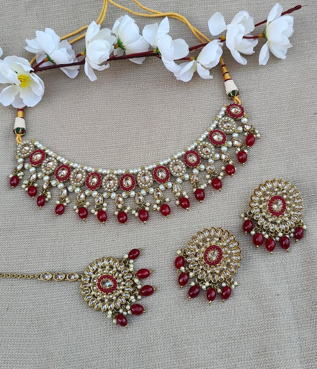 Bipasha Necklace Set