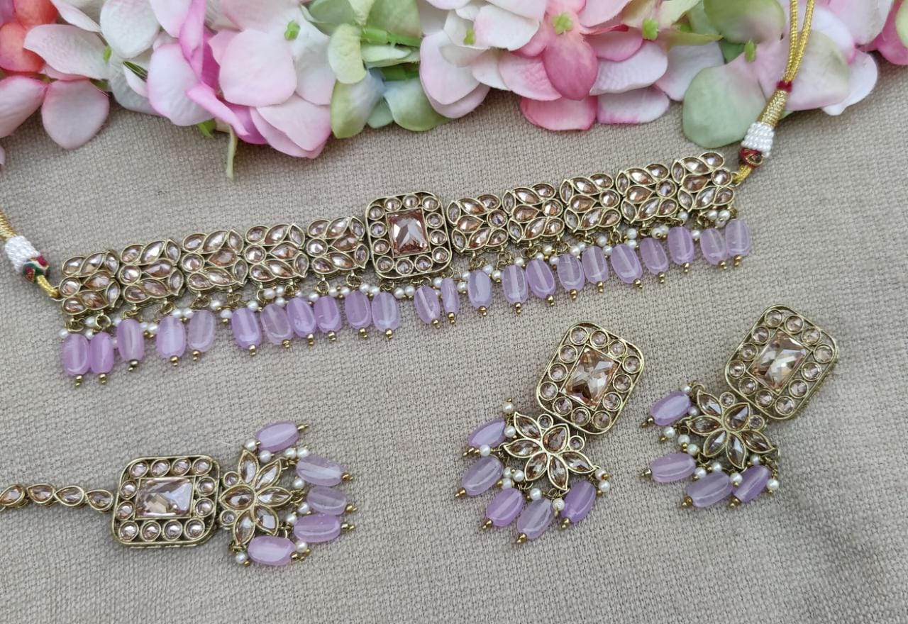 Tanu Polki Choker Set