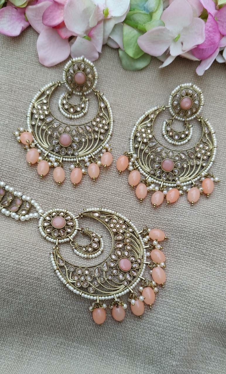 Divya Earrings Tikka