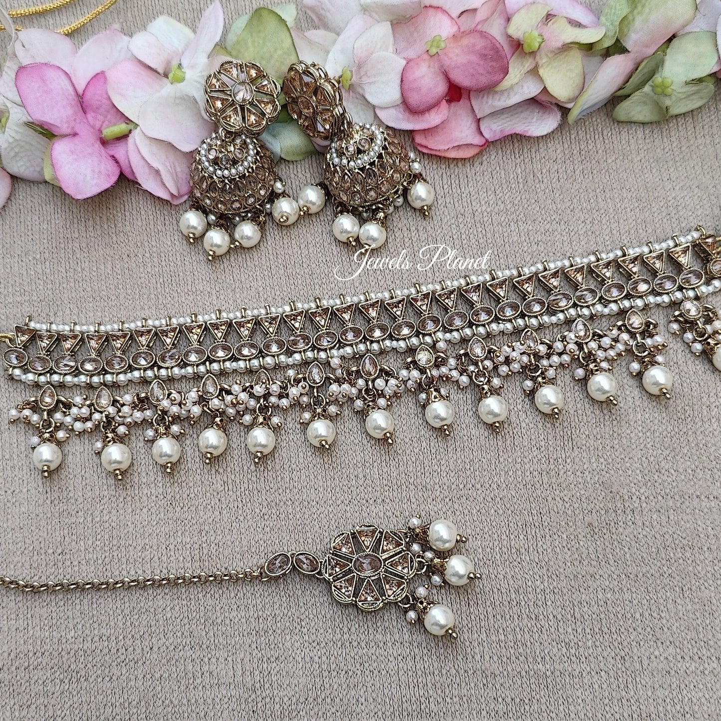 Atika Polki Choker Set